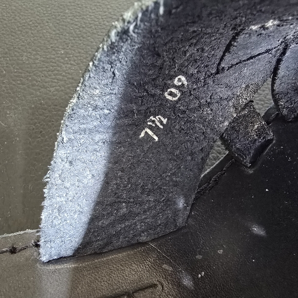 BandX Women's Huraches Sandals - Picture 6 of 7